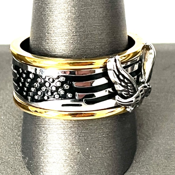 American Eagle Goth Biker Ring Stainless Steel Silver and Gold - Picture 4 of 9